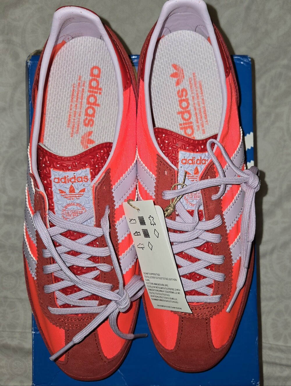 Adidas Women's Red & Lavender Retro Runner Sneakers 7.5 - Picture 3 of 4